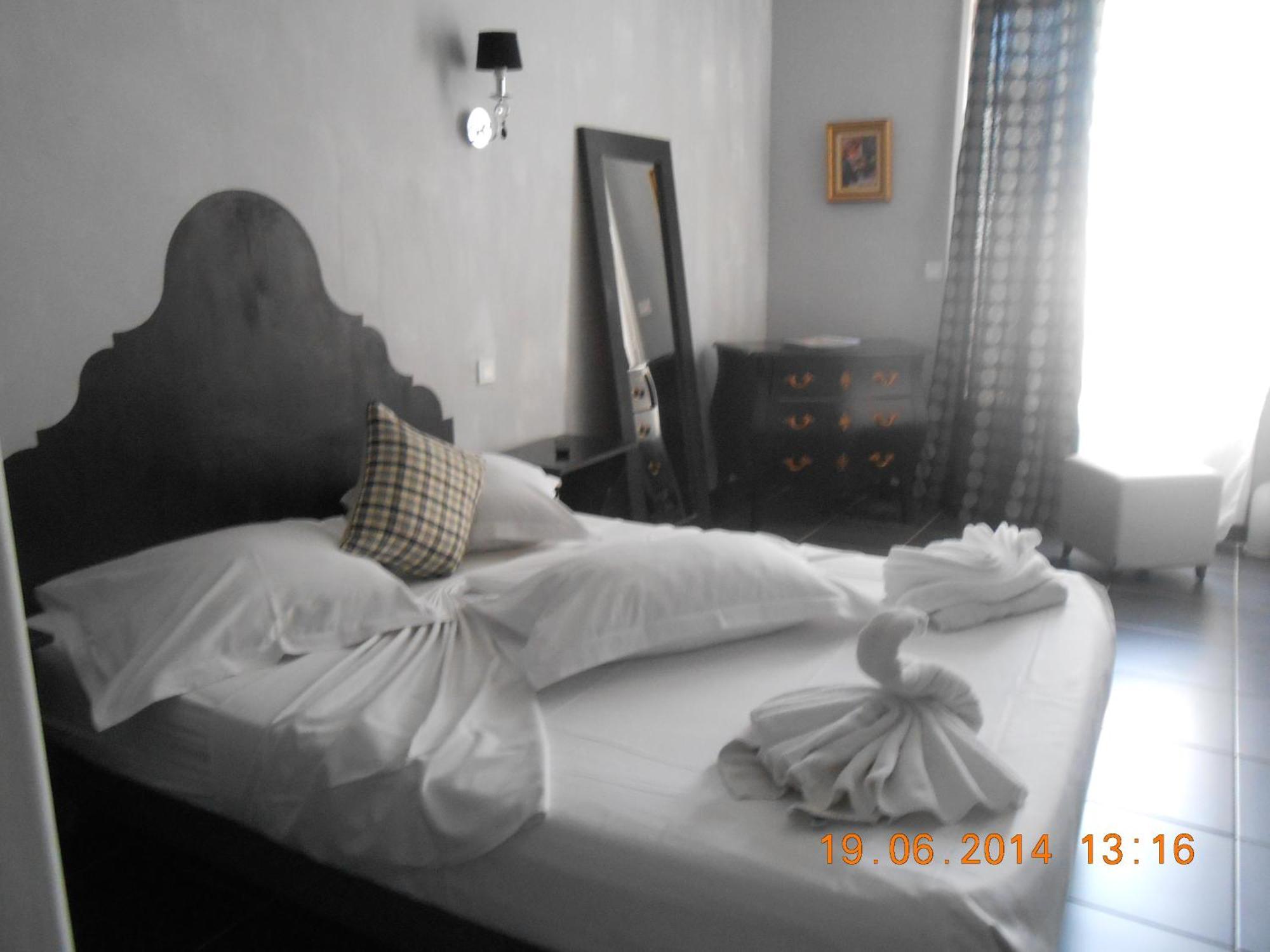 Hotel Restaurant Cortie Thuir Luaran gambar